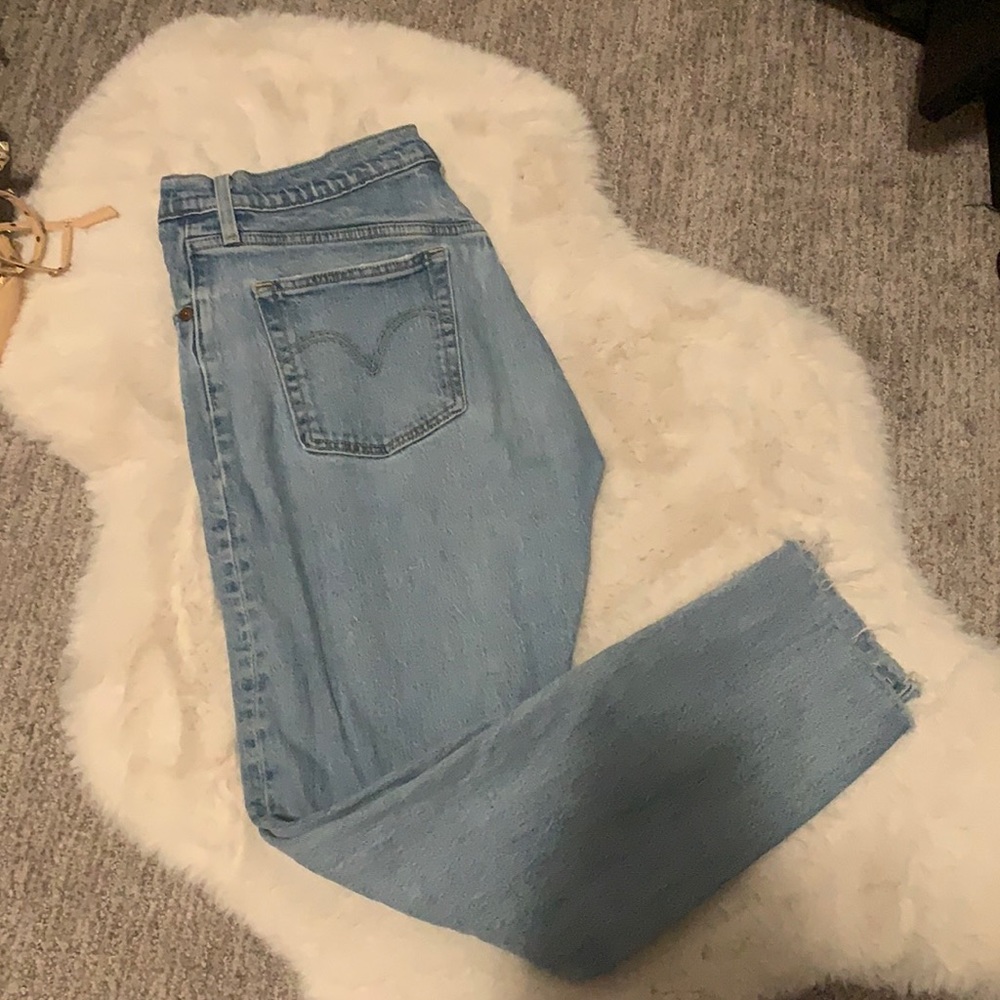 Straight leg button fly Levi’s